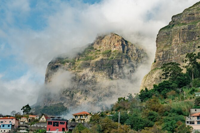 Madeira "Mystery Tour" Full-Day - Up to 6 Private 4x4 Jeep - Meeting Points
