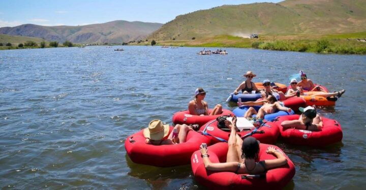 Madison River: Scenic Tubing Float Trip (2-3 Hours) - Experience Highlights