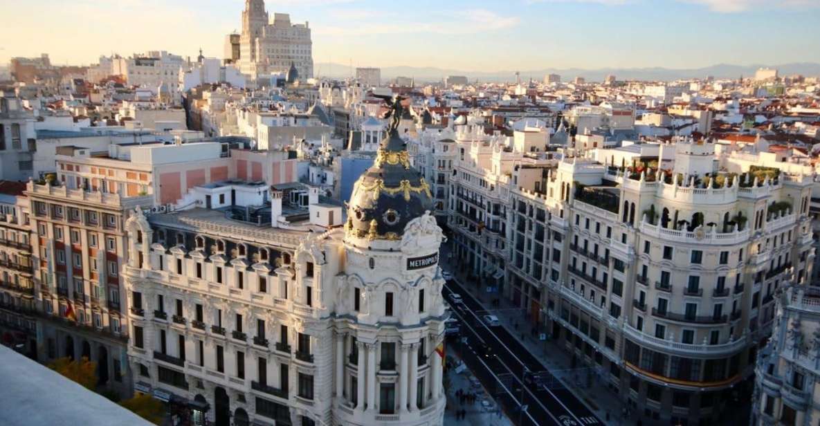 Madrid: 1.5-Hour City Highlights Guided Walking Tour - Experience Highlights