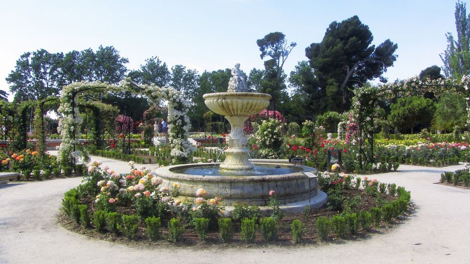 Madrid: 1.5-Hour Retiro Park Guided Walking Tour - Tour Experience