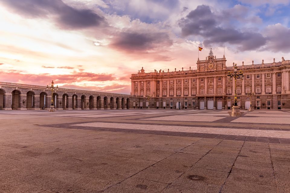 Madrid: Sunset Walking Tour With Optional Flamenco Show - Full Description