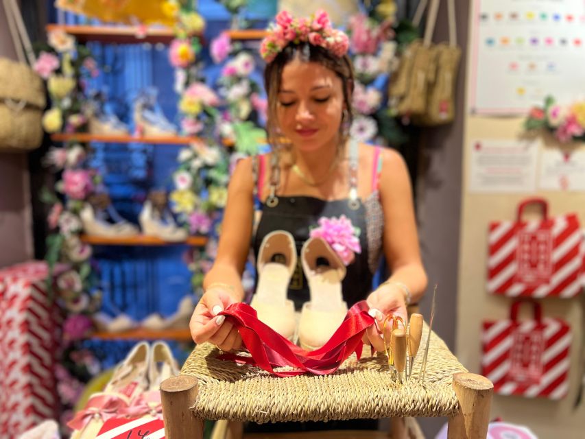 Make Traditional Espadrilles in Seville - Experience Highlights