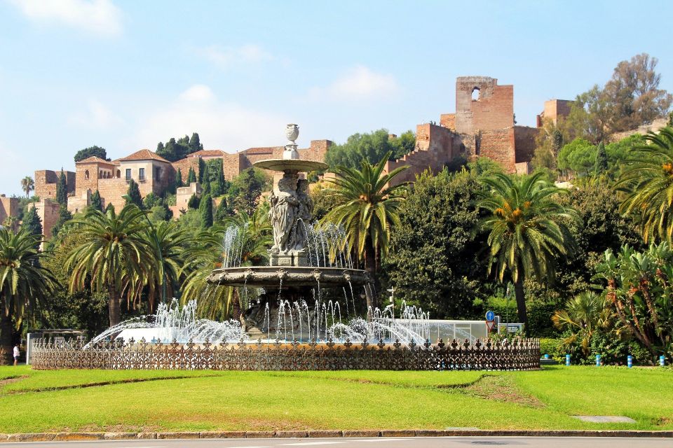 Málaga: 2.5-Hour Private Walking Tour - Experience Highlights