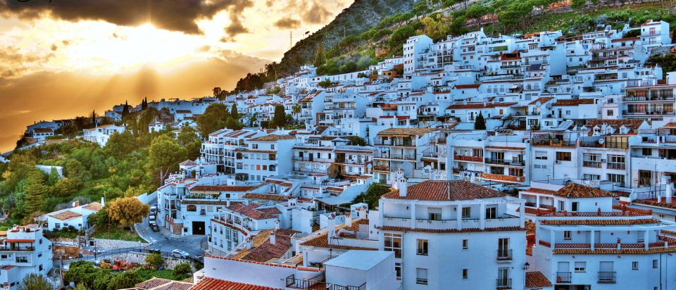 Malaga: Private Day Trip to Mijas - Activity Highlights