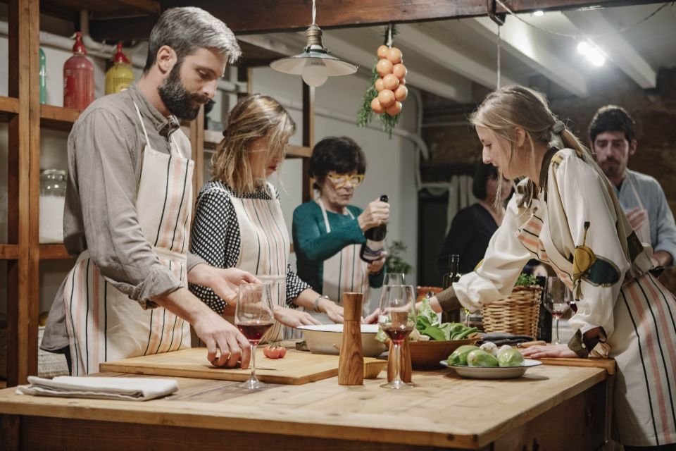 Mallorca: Market Visit and Traditional Cooking Workshop - Full Experience Description