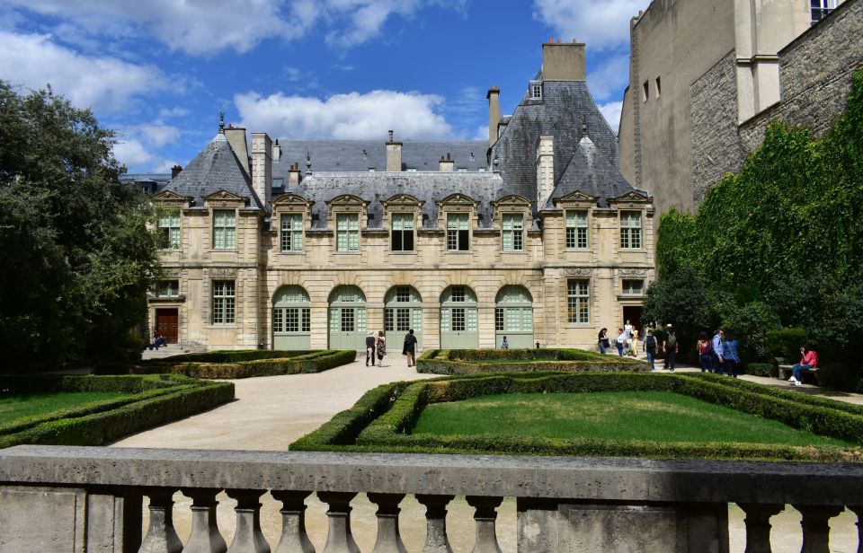 Marais: Discover the Medieval Heart of Paris - Itinerary