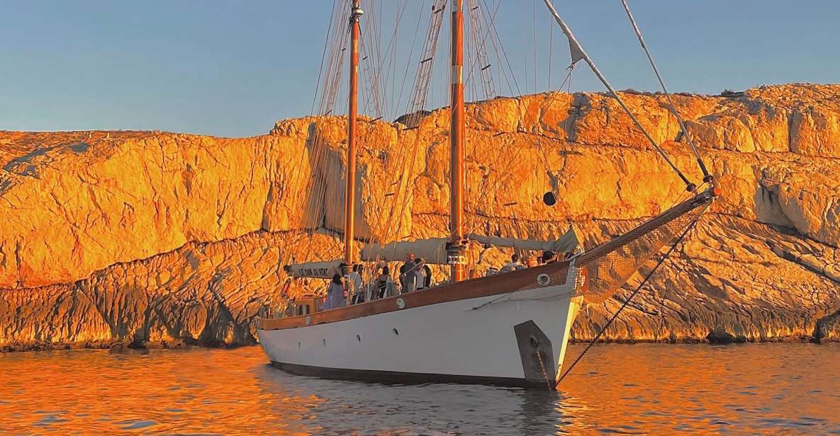 Marseille: Sunset Sailing Dinner in the Frioul Archipelago - Experience Highlights