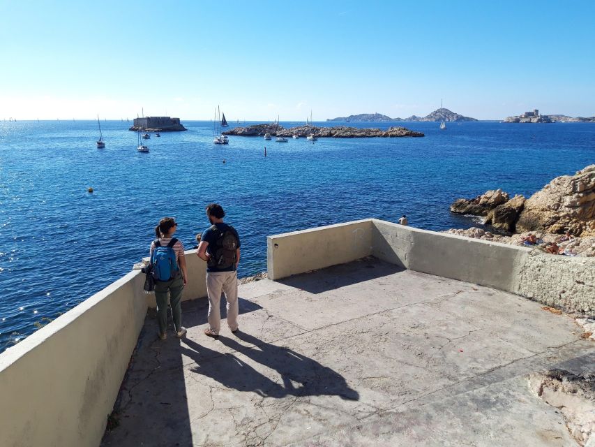 Marseille : Urban Coves Tour and Treasure Hunt - Experience Description