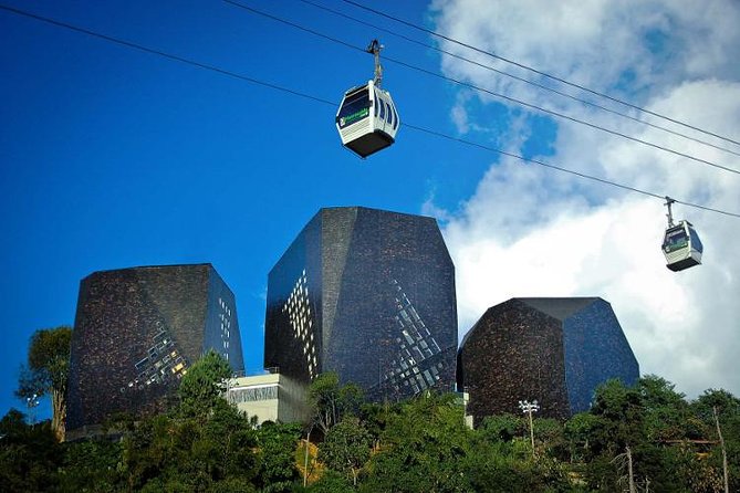 Medellin Highlights Tour With Optional Gondola Ride and Lunch  - Medellín - Tour Overview and Itinerary