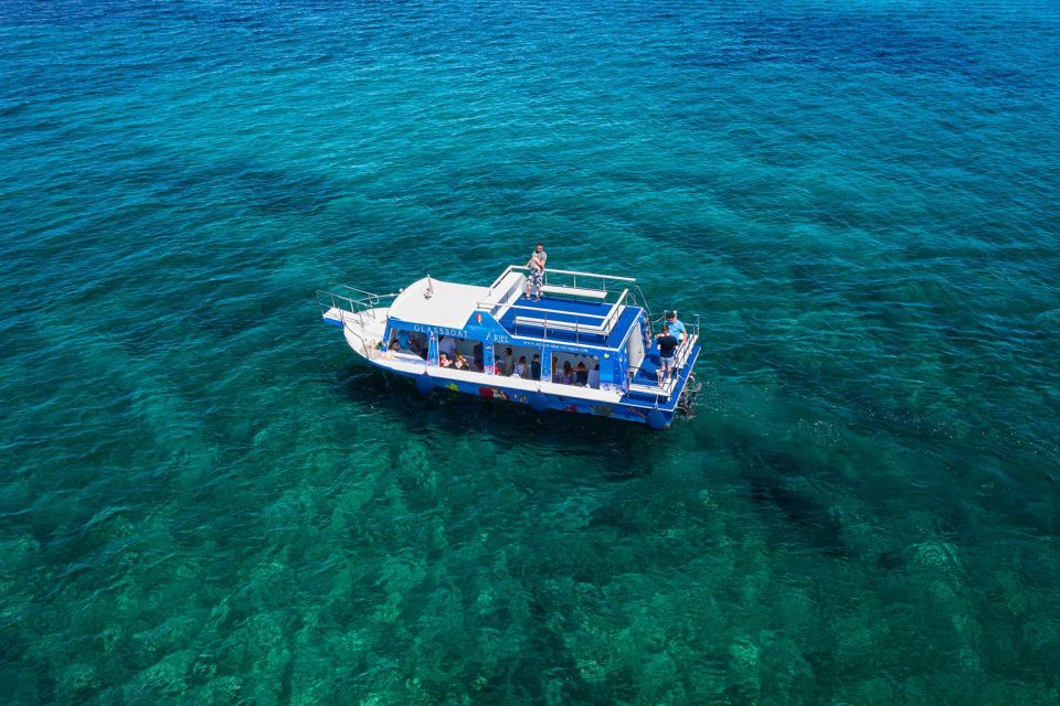 Medulin: Private Glass Bottom Boat Tour to Levan Island - Duration and Language Details