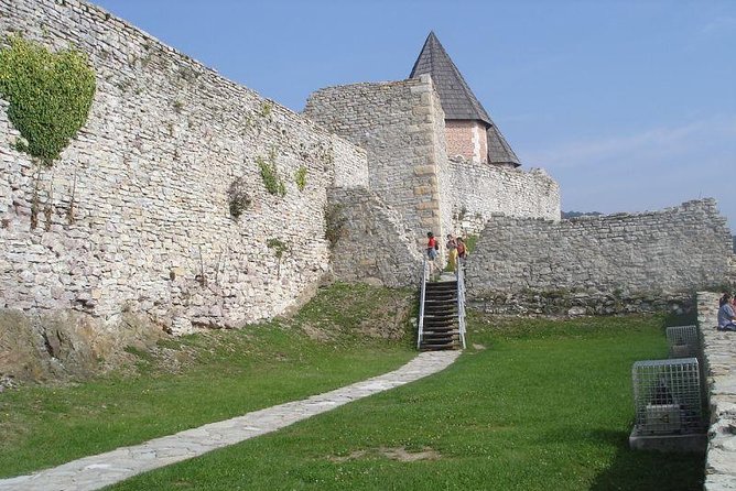 Medvedgrad Fortress: Half Day Guided Walking Tour From Zagreb - Historical Insights