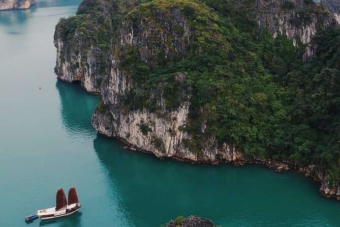 Mesmerizing Vietnam Wellness Tour In 11 Days - Meals and Dining