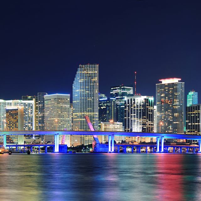 Miami: Beach Boat Tour and Sunset Cruise in Biscayne Bay - Duration and Availability Information