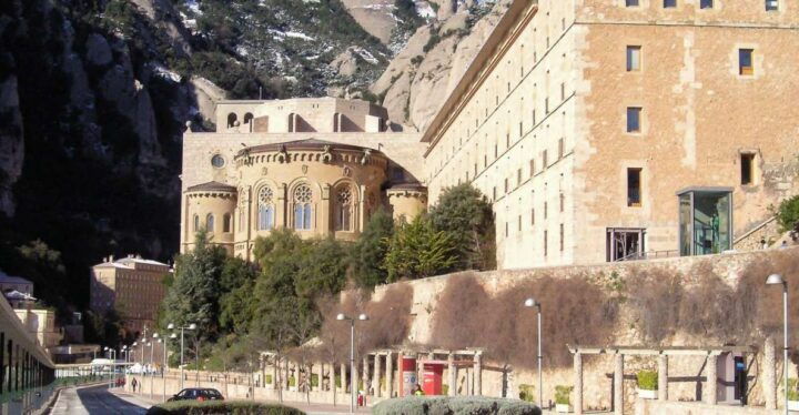 Montserrat: 6-Hour Hike With a Choice of 3 Levels - Monastery and Choir Visits