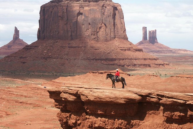 Monument Valley Day Trip From Sedona - Logistics