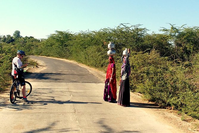 Morning Bike Tour of Udaipur - Inclusions