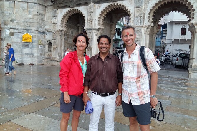 Morning Heritage Walk - TRAVEL WITH CHINMAY - With Local B. Fast - Tour Inclusions