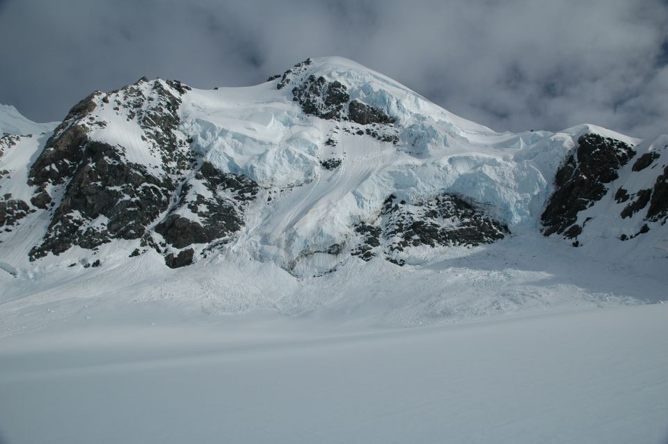 Mount Cook: Scenic Helicopter Flight With Alpine Landing - Experience Highlights