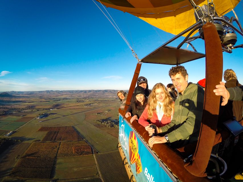 Mudgee: Sunrise Hot Air Balloon Flight With Breakfast - Experience Highlights