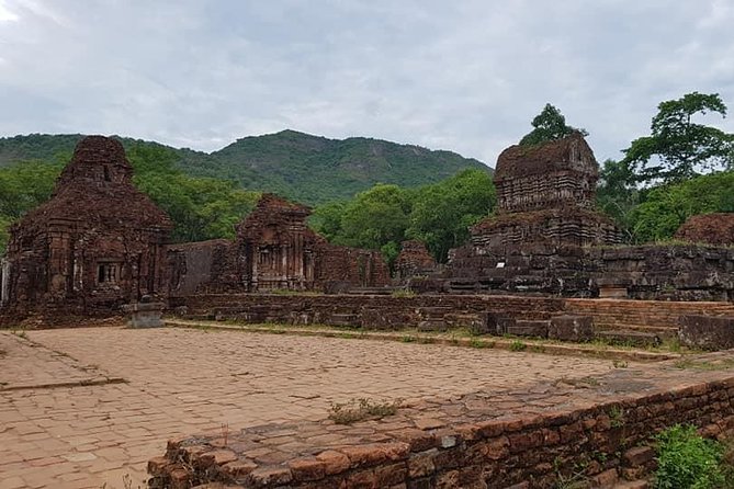 MY SON HOLYLAND - HOI an CITY PRIVATE Tour With NIGHT MARKET, SAMPAN BOAT RIDE - Sampan Boat Ride Experience