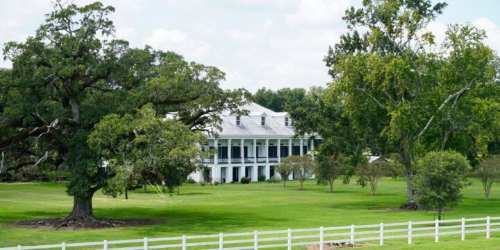 New Orleans: St. Joseph Plantation Guided Tour - Experience Highlights