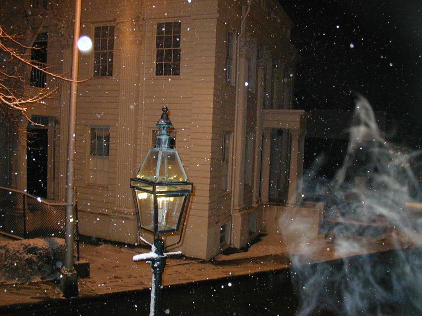 Newport: Historic District Ghosts Guided Walking Tour - Inclusions