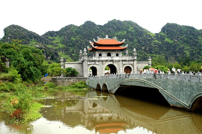 Ninh Binh Full Day Tour From Hanoi : Hoa Lu Tam Coc Mua Cave : Boat & Biking - Tour Inclusions