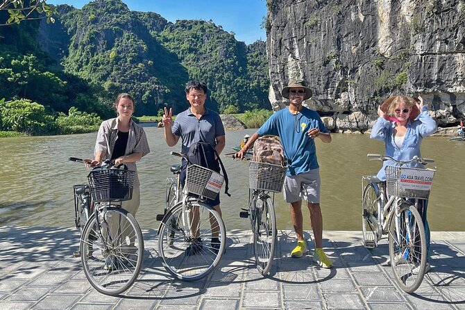 Ninh Binh Full Day Tour With Hoa Lu, Tam Coc and Mua Cave - Boating Adventure in Tam Coc