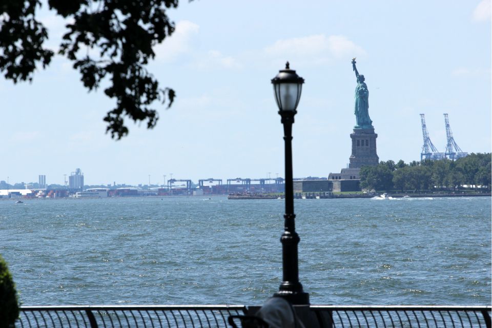 NYC: Battery Park and Statue of Liberty Self-Guided Tour - Tour Description and Highlights