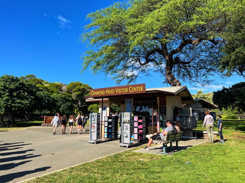 Oahu: Diamond Head Crater Trailhead Transfer & Entry Fee - Experience Highlights