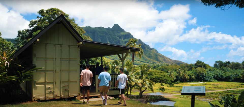 Oahu: Kualoa Farm and Secret Island Tour by Trolley - Highlights of the Experience