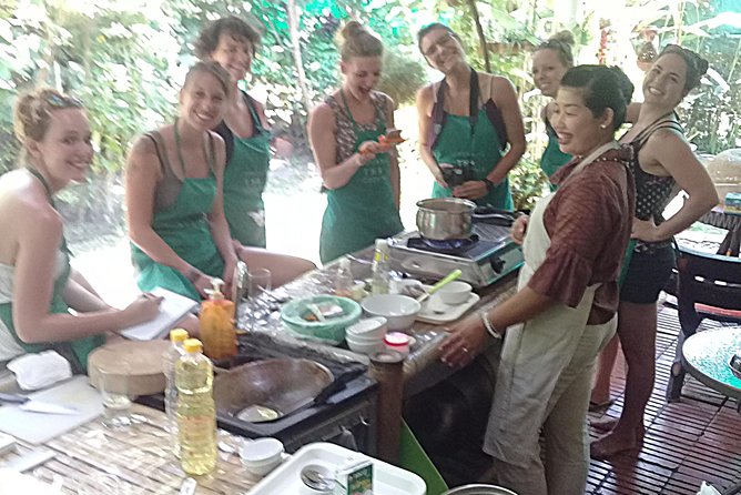 Organic Thai Cooking Class - Expectations and Accessibility