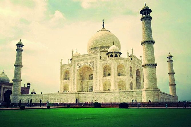 Overnight Taj Mahal Tour From Delhi - 2 Days Agra Trip - Guide Services