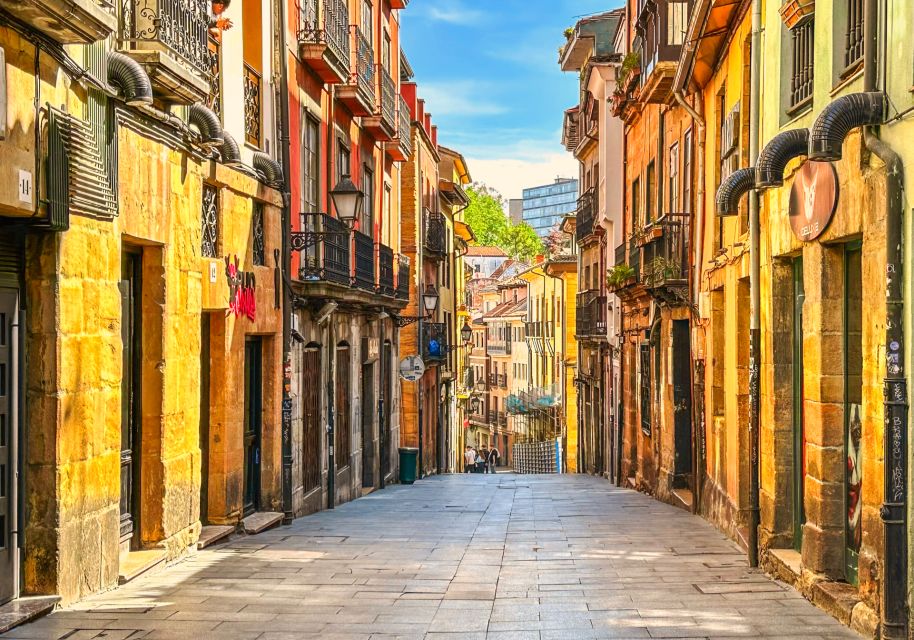 Oviedo Scavenger Hunt and Sights Self-Guided Tour - Booking Information