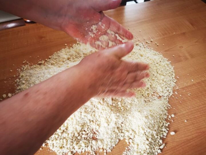 Palma De Montechiaro: Guided Tour With Tasting and Lunch - Languages and Group Size