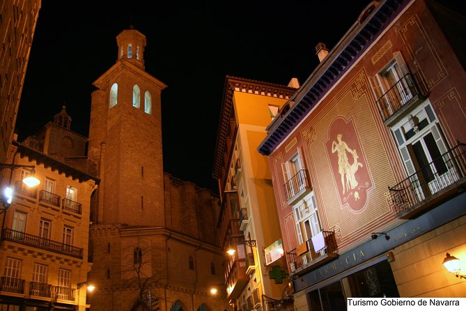 Pamplona and Olite Royal Palace Small Group Tour, Lunch Included - Group Size Limit