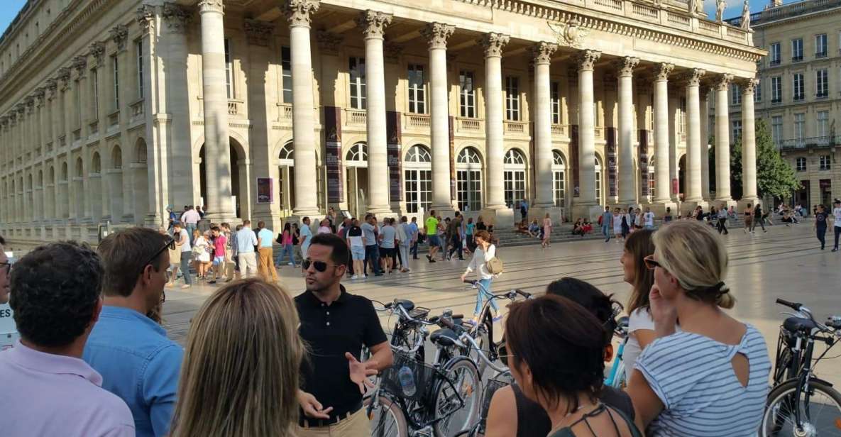 Panoramic Bordeaux Tour in a Premium Vehicule With a Guide - Tour Information