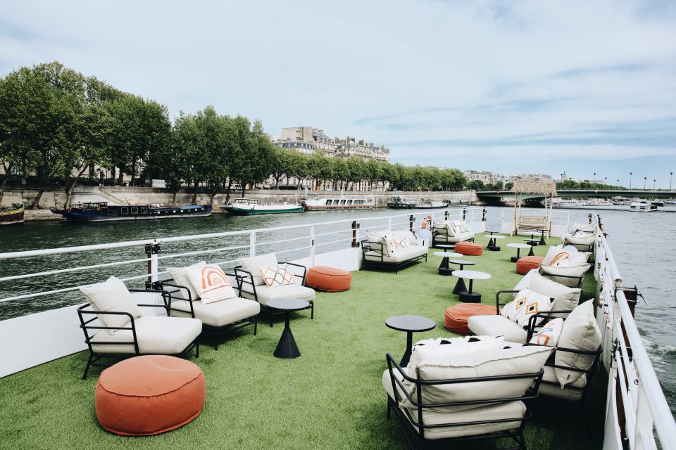 Paris: 3-Course Italian Meal Seine Cruise With Rooftop Views - Dining Experience Details