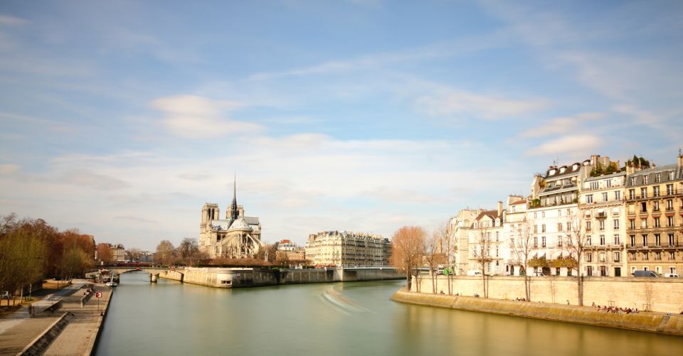 Paris: Eiffel Tower Tour & Seine Champagne Cruise Combo - Inclusions