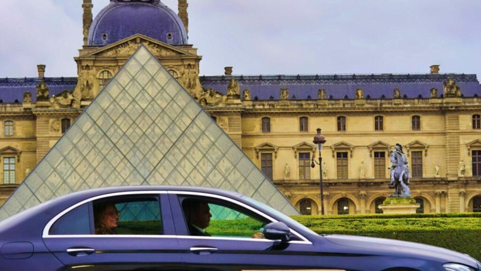 Paris Half-Day City Tour With a Private Driver - Experience Highlights and Inclusions