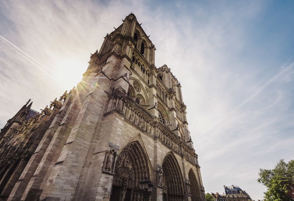 Paris: Île De La Cité Tour, Cruise & Sainte Chapelle Entry - Tour Duration and Guide