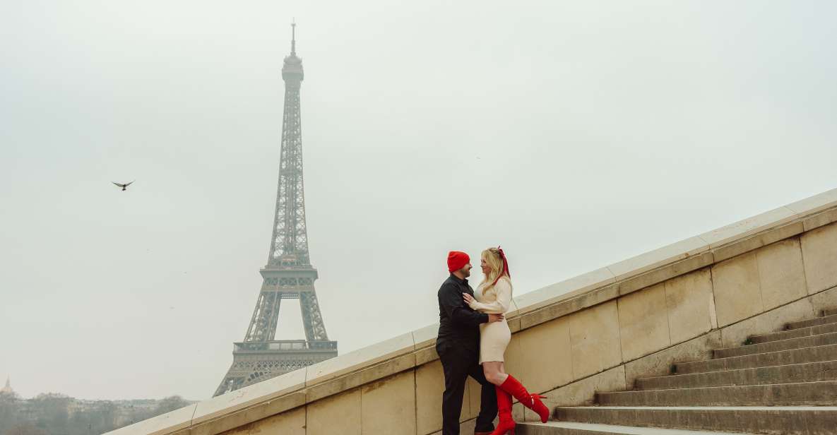 Paris: Romantic Photoshoot for Couples - Photography Experience