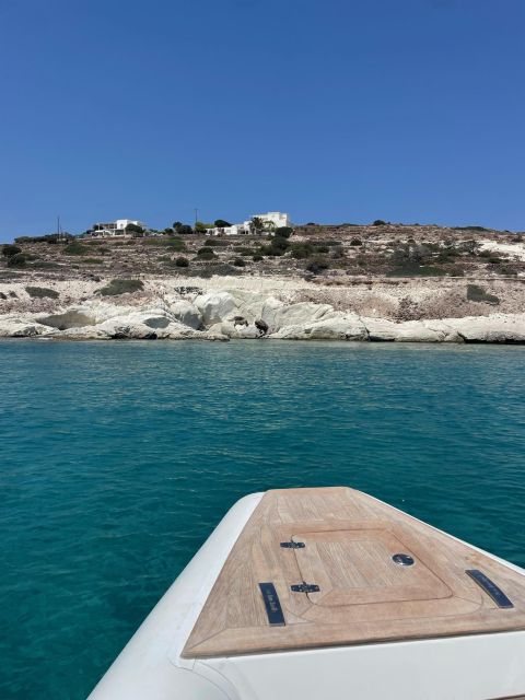 Paros: Private Boat Trip to Breathtaking Kimolos & Polyaigos - Description