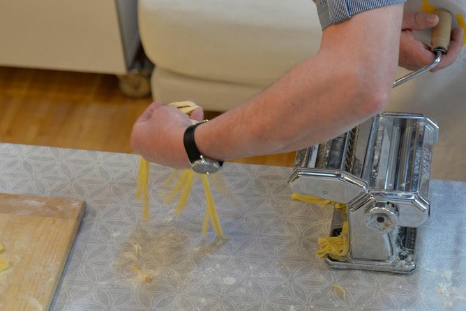 Pasta Fresca Hands-On Cooking Class With a Local in Como - Hands-On Cooking Class Experience