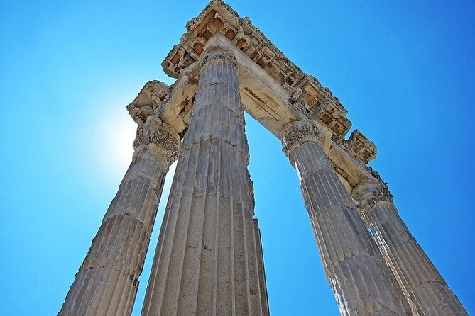 Pergamon Tour From Izmir City by Khalid - Key Points
