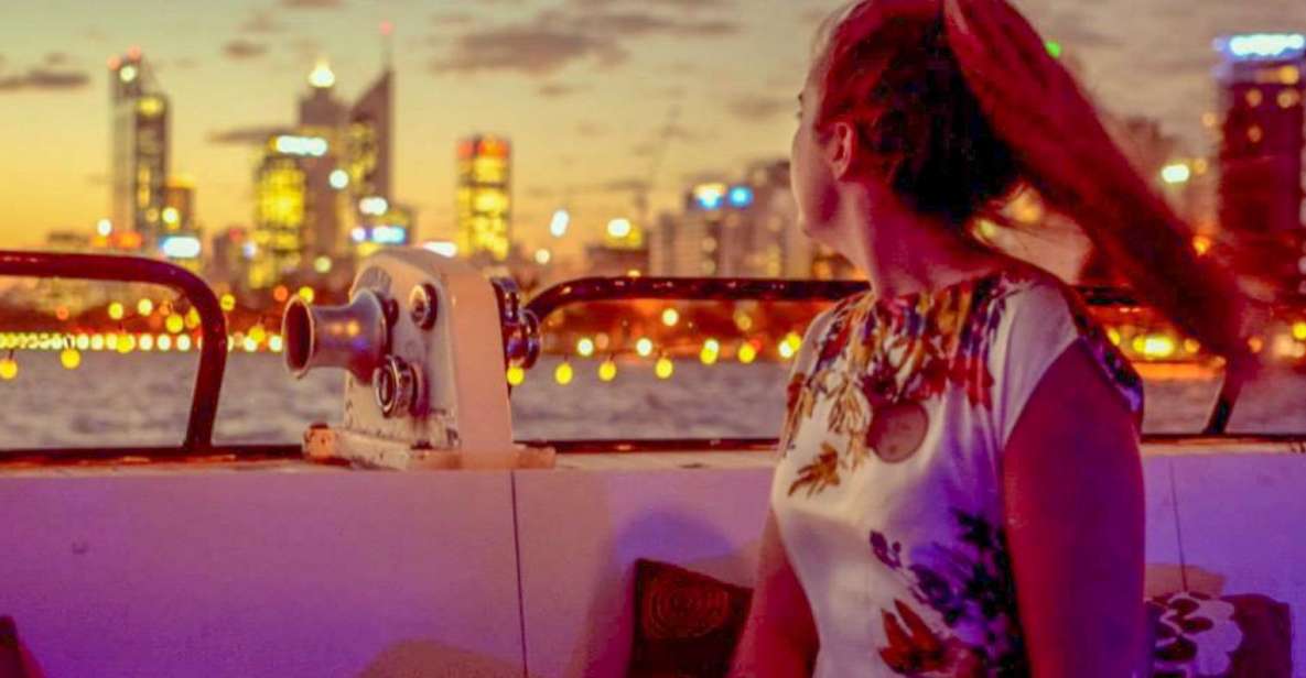 Perth: Swan River Dinner Cruise With Beverages - Onboard Experience and Menu Offerings