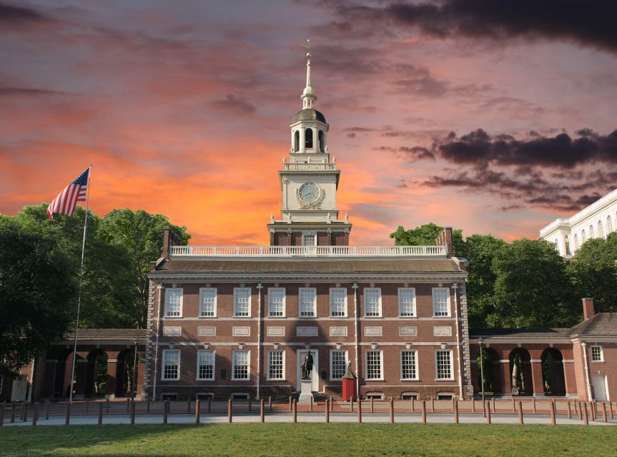 Philadelphia: Phantoms of the Founding Fathers Walking Tour - Meeting Point & Guide Information