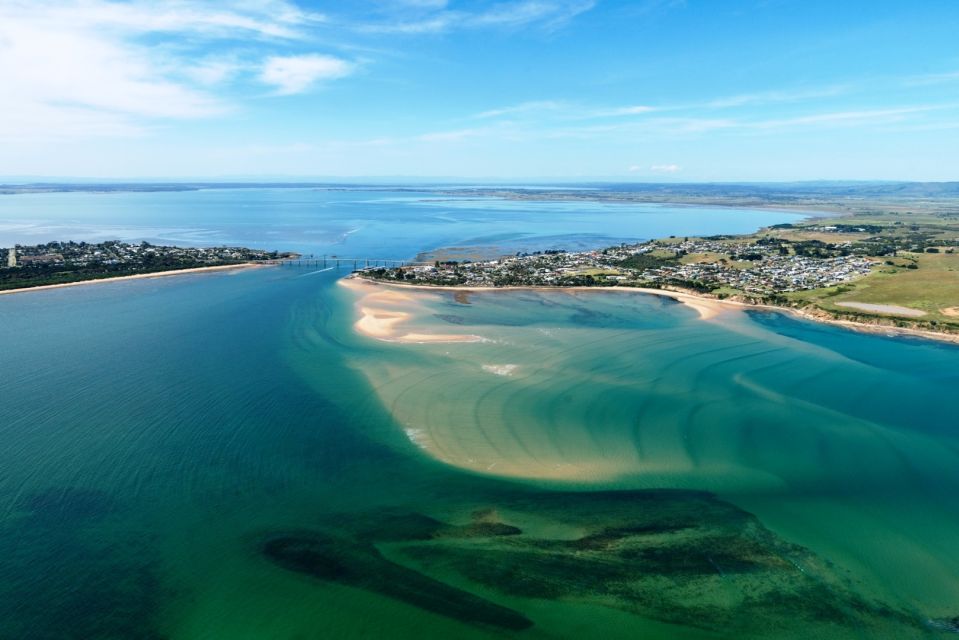 Phillip Island & Seal Rocks 25-Minute Helicopter Flight - Duration, Departure, and Scenic Route