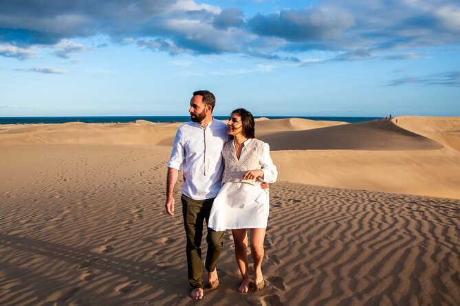 Photoshoot at Dunas Maspalomas in Desert Beach Ocean View - Photo Session Packages