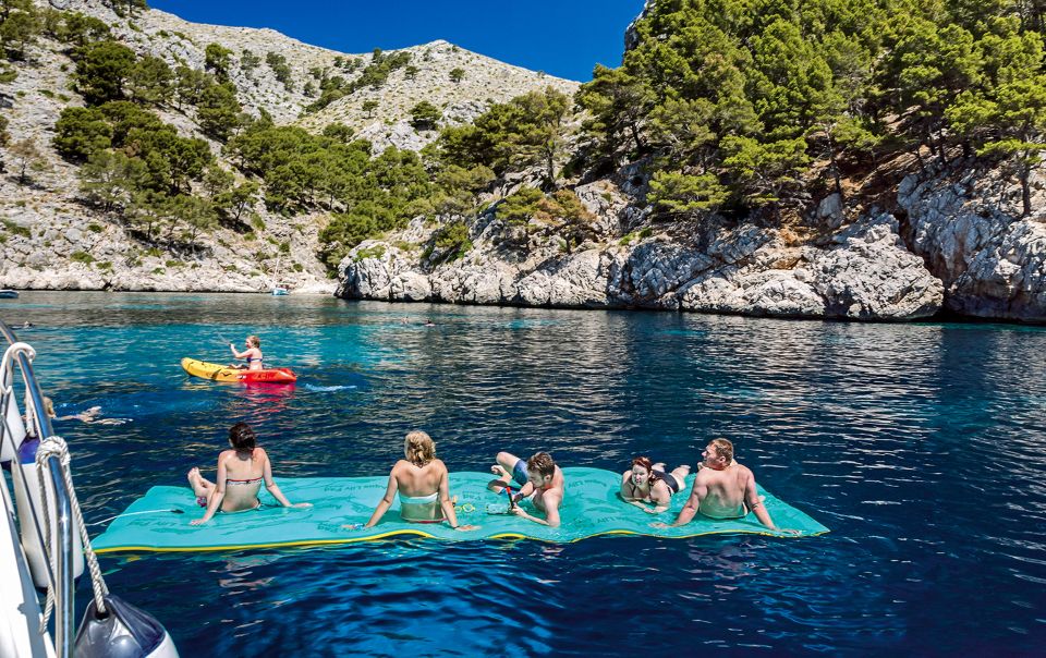 Port D'alcudia: North Coast Catamaran Cruise With Meal - Experience Highlights